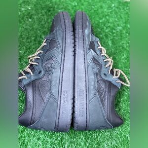 Converse‎ Unisex Black Sneakers Size M-13 W-14.5